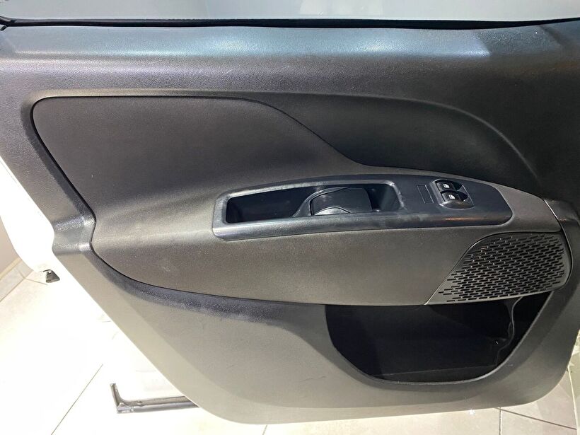 2022 Dizel Manuel Fiat Doblo Beyaz Gürel Tasarım Aksesuar Otomotiv San. Tic. Ltd. Şti.