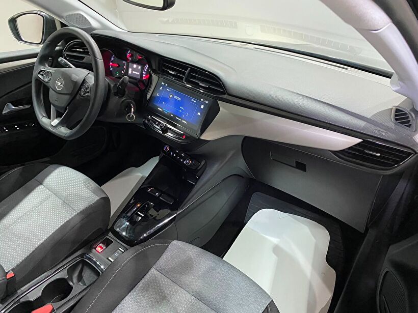 2025 Benzin Otomatik Opel Corsa Siyah Gürel Tasarım Aksesuar Otomotiv San. Tic. Ltd. Şti.