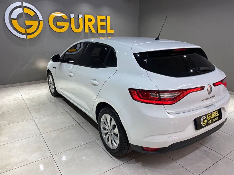 2017 Benzin Manuel Renault Megane Beyaz Gürel Tasarım Aksesuar Otomotiv San. Tic. Ltd. Şti.