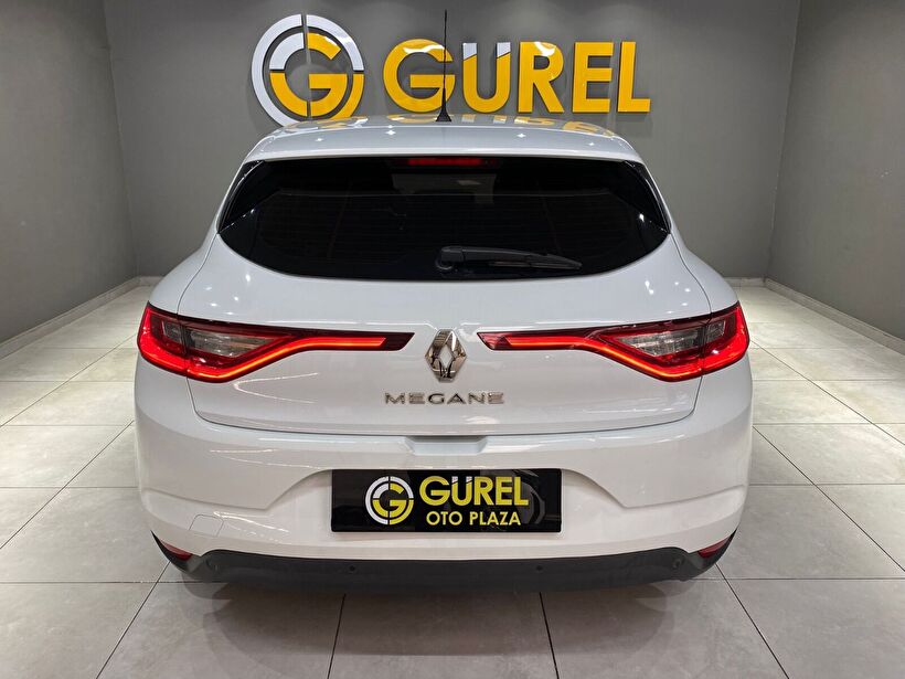 2017 Benzin Manuel Renault Megane Beyaz Gürel Tasarım Aksesuar Otomotiv San. Tic. Ltd. Şti.