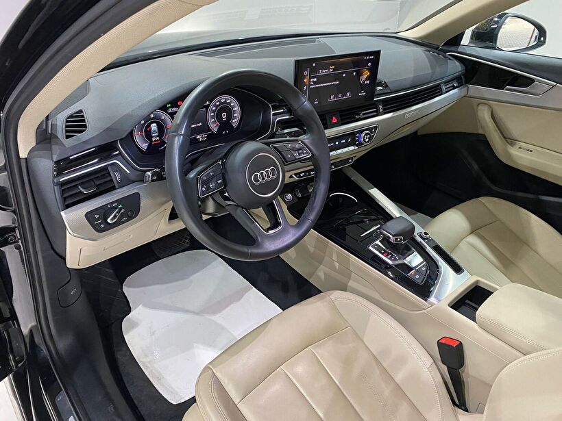 2024 Dizel Otomatik Audi A4 Siyah Gürel Tasarım Aksesuar Otomotiv San. Tic. Ltd. Şti.