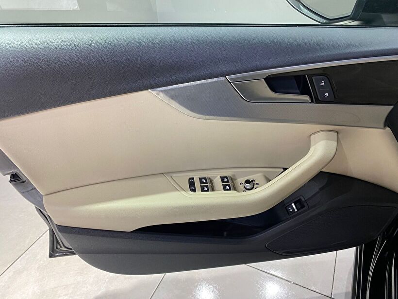 2024 Dizel Otomatik Audi A4 Siyah Gürel Tasarım Aksesuar Otomotiv San. Tic. Ltd. Şti.