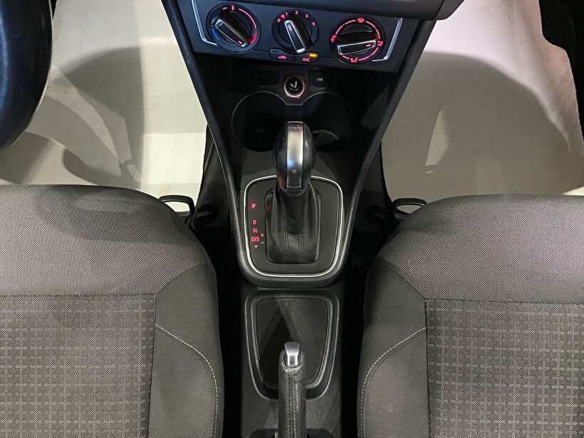 2016 Benzin Otomatik Volkswagen Polo Gri Gürel Tasarım Aksesuar Otomotiv San. Tic. Ltd. Şti.