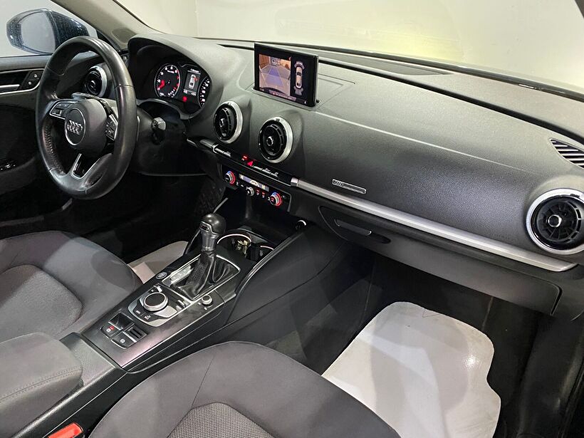 2020 Benzin Otomatik Audi A3 Siyah Gürel Tasarım Aksesuar Otomotiv San. Tic. Ltd. Şti.