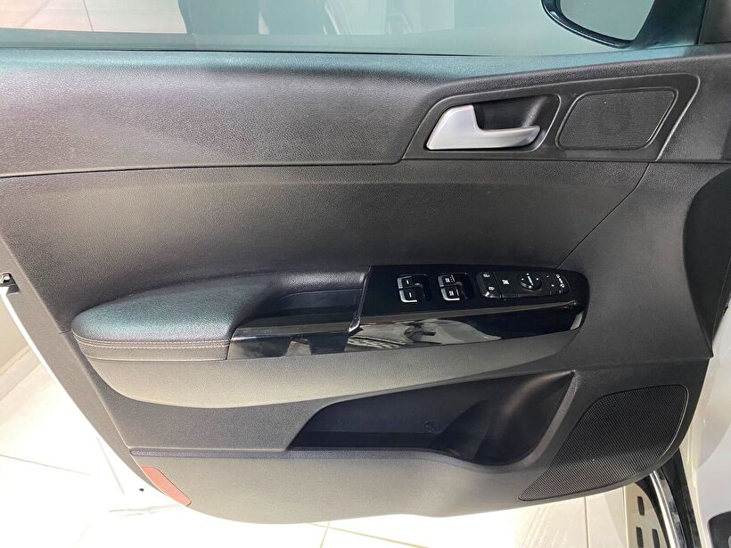 2020 Benzin Manuel Kia Sportage Beyaz Gürel Tasarım Aksesuar Otomotiv San. Tic. Ltd. Şti.