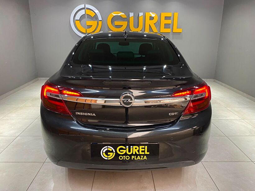 2015 Dizel Otomatik Opel Insignia Siyah Gürel Tasarım Aksesuar Otomotiv San. Tic. Ltd. Şti.