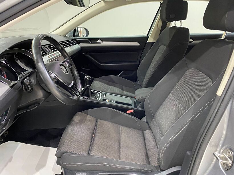2017 Benzin Manuel Volkswagen Passat Gri Gürel Tasarım Aksesuar Otomotiv San. Tic. Ltd. Şti.