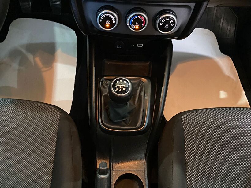 2023 Dizel Manuel Fiat Egea Beyaz Gürel Tasarım Aksesuar Otomotiv San. Tic. Ltd. Şti.