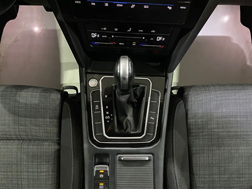 2022 Benzin Otomatik Volkswagen Passat Gri Gürel Tasarım Aksesuar Otomotiv San. Tic. Ltd. Şti.