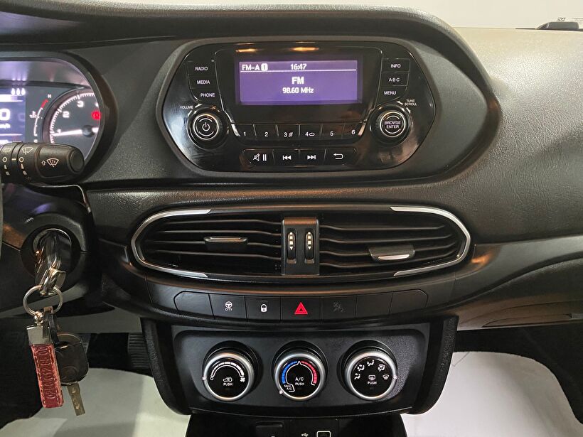 2022 Benzin Manuel Fiat Egea Beyaz Gürel Tasarım Aksesuar Otomotiv San. Tic. Ltd. Şti.