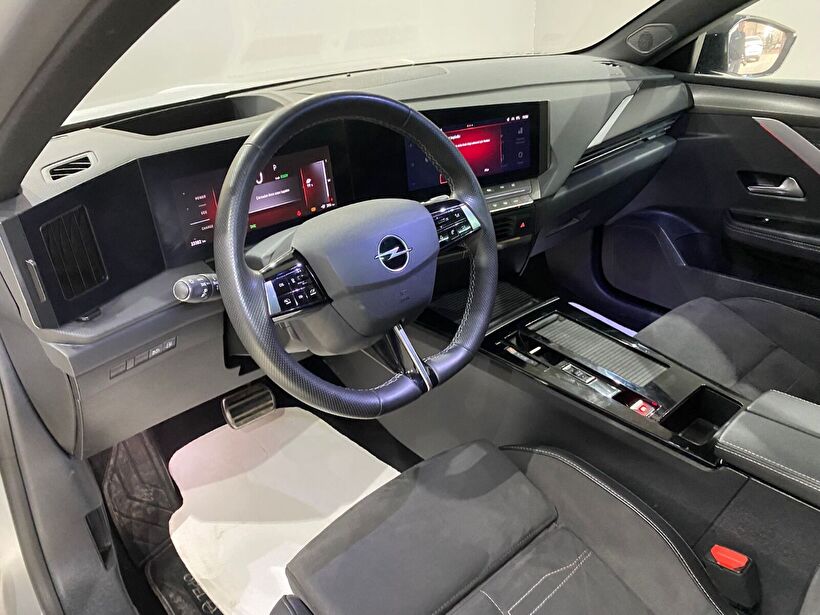 2024 Elektrik Otomatik Opel Astra-e Gümüş Gri Gürel Tasarım Aksesuar Otomotiv San. Tic. Ltd. Şti.