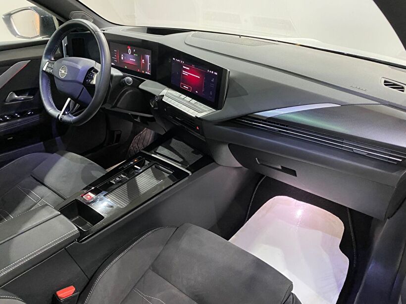 2024 Elektrik Otomatik Opel Astra-e Gümüş Gri Gürel Tasarım Aksesuar Otomotiv San. Tic. Ltd. Şti.