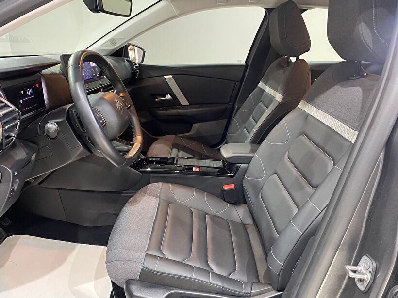 2023 Benzin Otomatik Citroen C4 X Gri Gürel Tasarım Aksesuar Otomotiv San. Tic. Ltd. Şti.