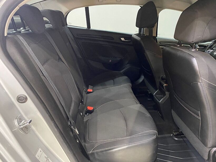 2019 Dizel Otomatik Renault Megane Gümüş Gri Gürel Tasarım Aksesuar Otomotiv San. Tic. Ltd. Şti.