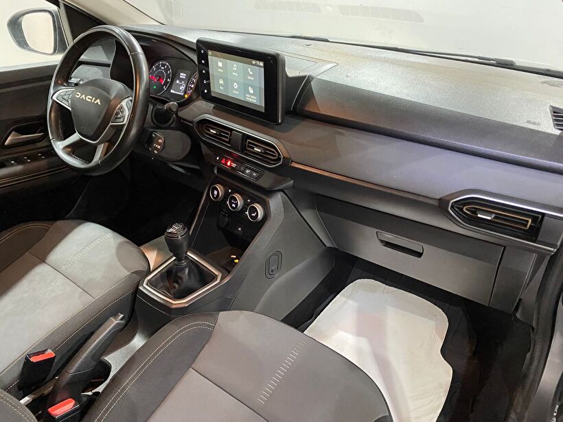 2023 Benzin Manuel Dacia Jogger Yeşil Gürel Tasarım Aksesuar Otomotiv San. Tic. Ltd. Şti.