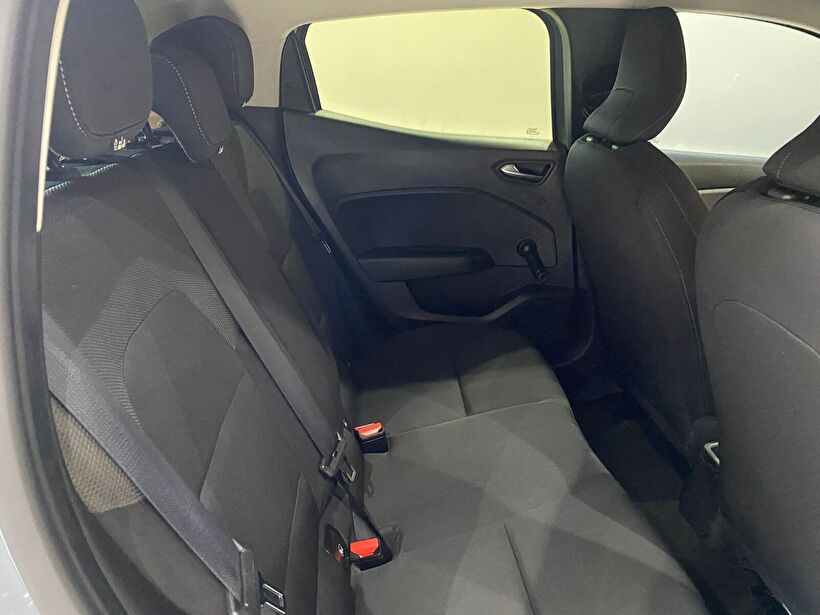 2021 Benzin Manuel Renault Clio Gri Gürel Tasarım Aksesuar Otomotiv San. Tic. Ltd. Şti.
