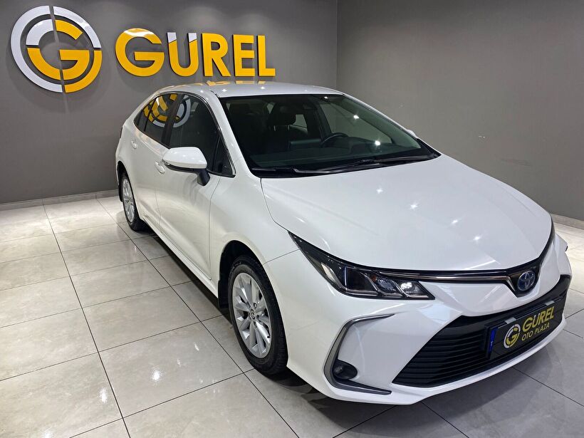 2022 Hybrid Otomatik Toyota Corolla Beyaz Gürel Tasarım Aksesuar Otomotiv San. Tic. Ltd. Şti.