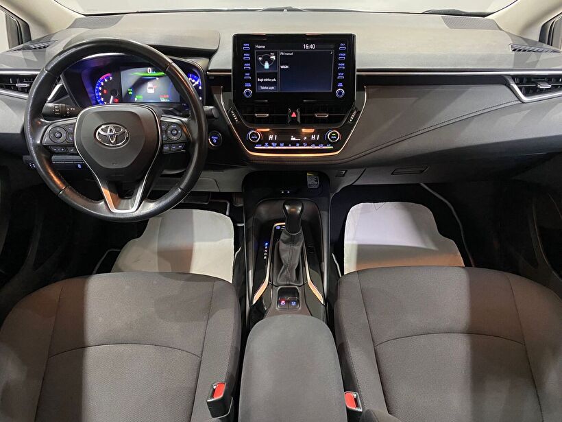 2022 Hybrid Otomatik Toyota Corolla Beyaz Gürel Tasarım Aksesuar Otomotiv San. Tic. Ltd. Şti.