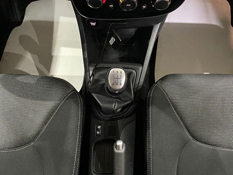 2020 Benzin Manuel Renault Clio Beyaz Gürel Tasarım Aksesuar Otomotiv San. Tic. Ltd. Şti.