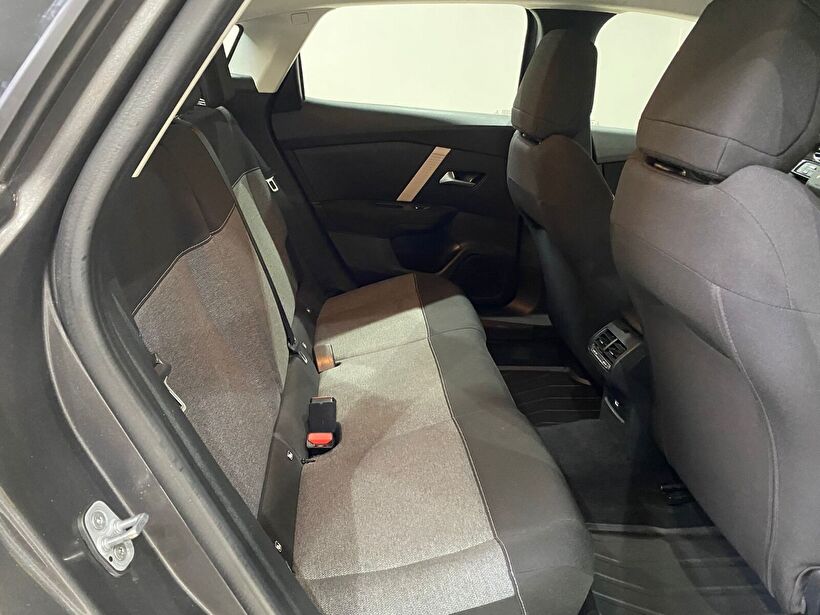 2022 Benzin Otomatik Citroen C4 Gri Gürel Tasarım Aksesuar Otomotiv San. Tic. Ltd. Şti.