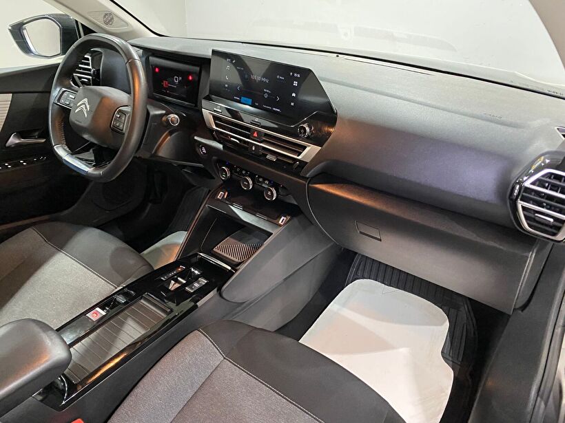 2022 Benzin Otomatik Citroen C4 Gri Gürel Tasarım Aksesuar Otomotiv San. Tic. Ltd. Şti.