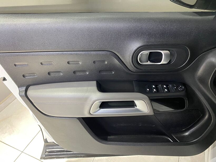 2020 Benzin Otomatik Citroen C5 AirCross Beyaz Gürel Tasarım Aksesuar Otomotiv San. Tic. Ltd. Şti.