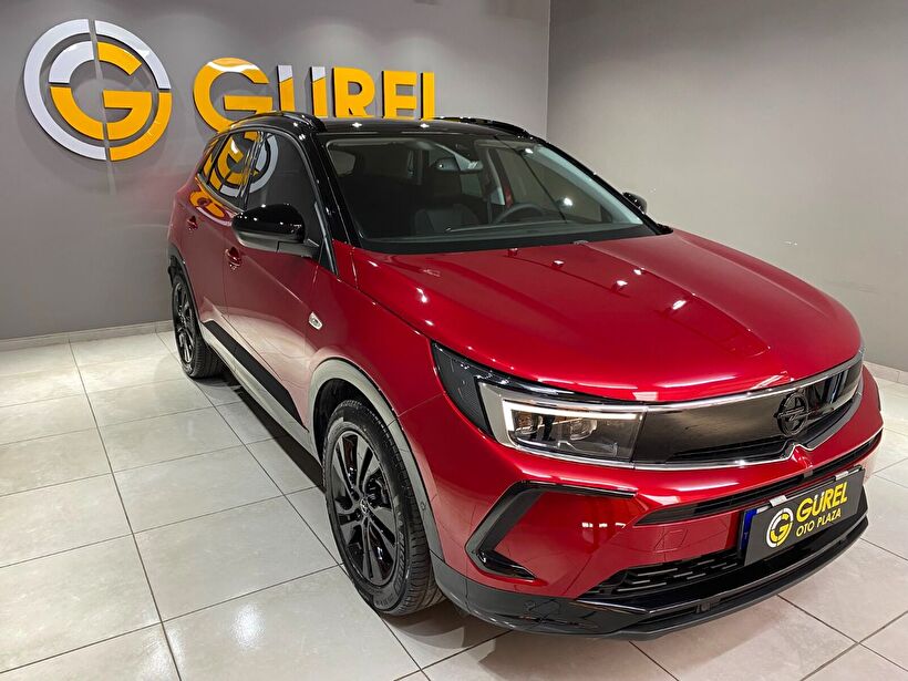2024 Benzin Otomatik Opel Grandland Kırmızı Gürel Tasarım Aksesuar Otomotiv San. Tic. Ltd. Şti.