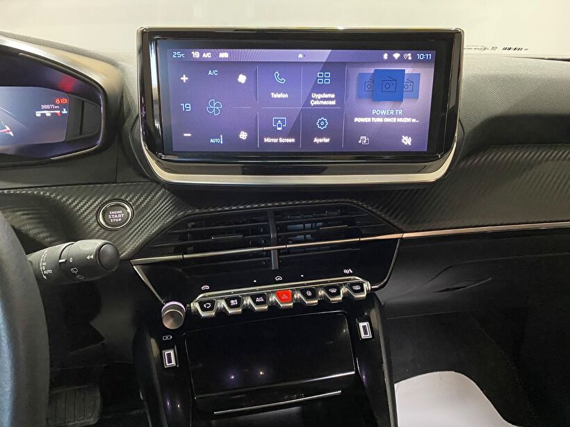 2025 Benzin Otomatik Peugeot 2008 Gri Gürel Tasarım Aksesuar Otomotiv San. Tic. Ltd. Şti.