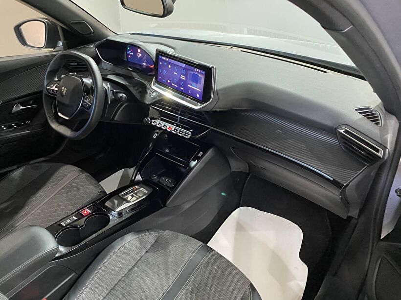 2025 Benzin Otomatik Peugeot 2008 Gri Gürel Tasarım Aksesuar Otomotiv San. Tic. Ltd. Şti.