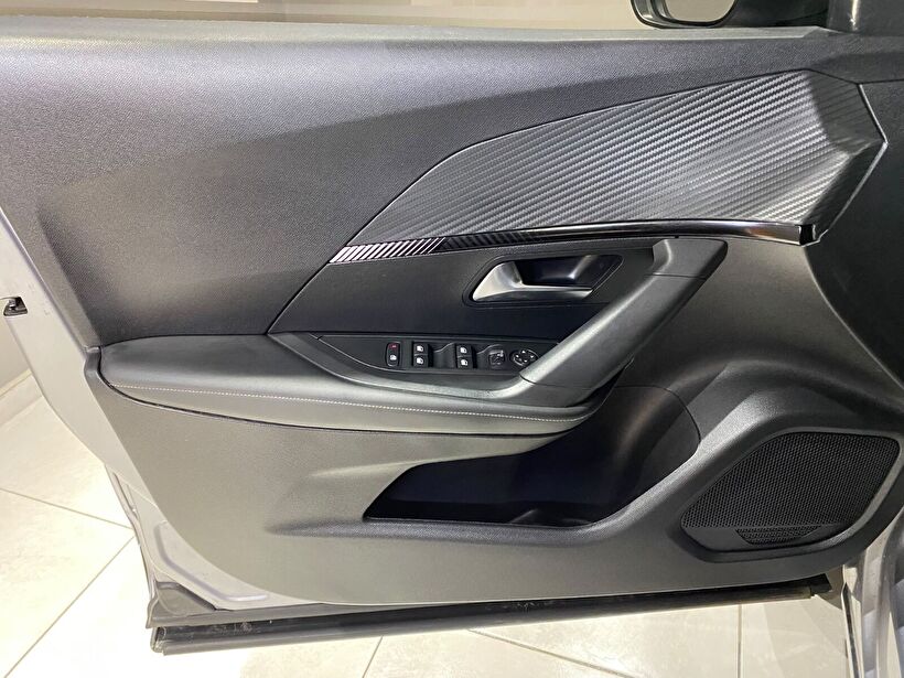 2025 Benzin Otomatik Peugeot 2008 Gri Gürel Tasarım Aksesuar Otomotiv San. Tic. Ltd. Şti.