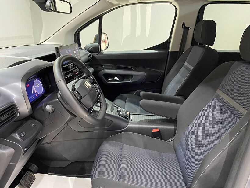 2025 Dizel Otomatik Fiat Doblo Combi Gri Gürel Tasarım Aksesuar Otomotiv San. Tic. Ltd. Şti.