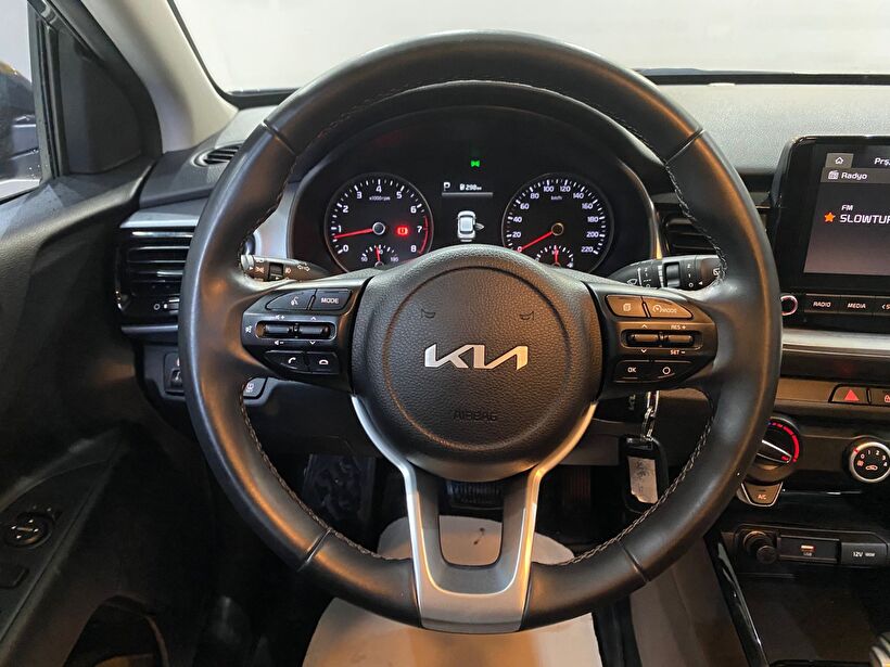 2022 Benzin Otomatik Kia Stonic Gri Gürel Tasarım Aksesuar Otomotiv San. Tic. Ltd. Şti.