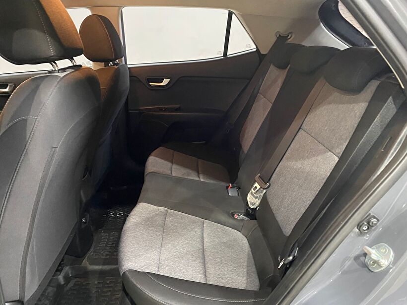 2022 Benzin Otomatik Kia Stonic Gri Gürel Tasarım Aksesuar Otomotiv San. Tic. Ltd. Şti.