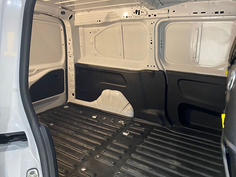2024 Dizel Otomatik Citroen Berlingo Beyaz Gürel Tasarım Aksesuar Otomotiv San. Tic. Ltd. Şti.