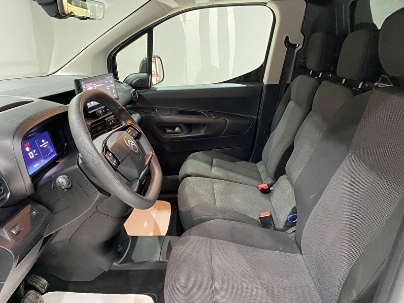 2024 Dizel Otomatik Citroen Berlingo Beyaz Gürel Tasarım Aksesuar Otomotiv San. Tic. Ltd. Şti.