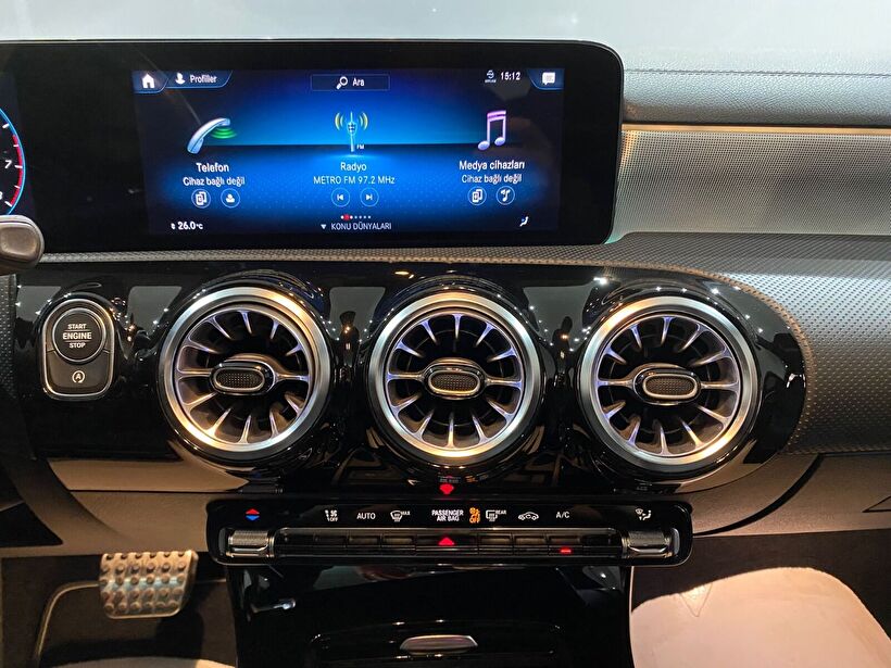2022 Benzin Otomatik Mercedes-Benz CLA Gri Gürel Tasarım Aksesuar Otomotiv San. Tic. Ltd. Şti.