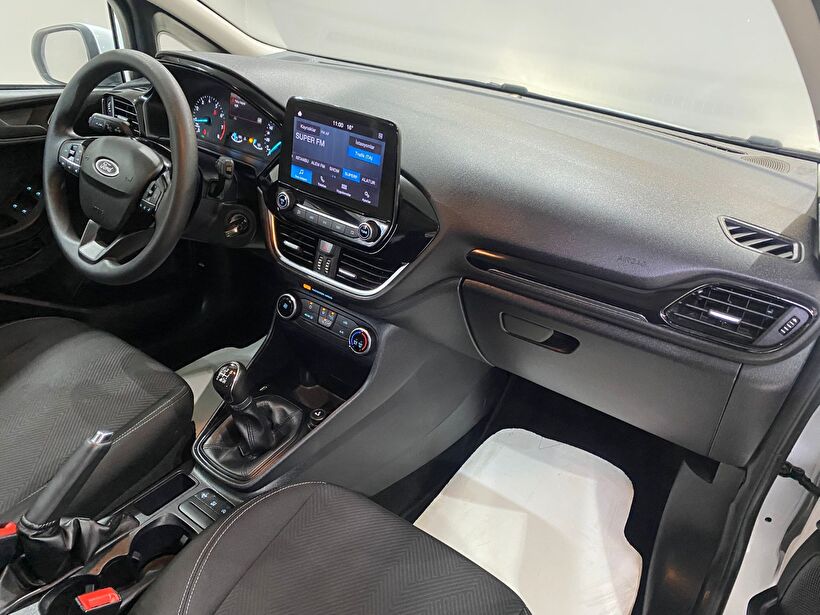 2023 Benzin Manuel Ford Fiesta  Beyaz Gürel Tasarım Aksesuar Otomotiv San. Tic. Ltd. Şti.