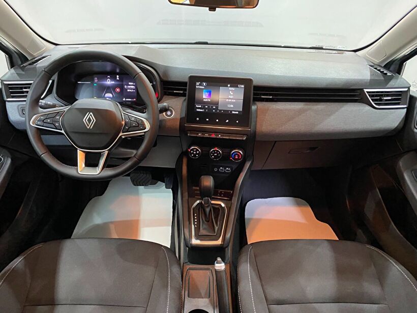 2025 Benzin Otomatik Renault Clio Gri Gürel Tasarım Aksesuar Otomotiv San. Tic. Ltd. Şti.
