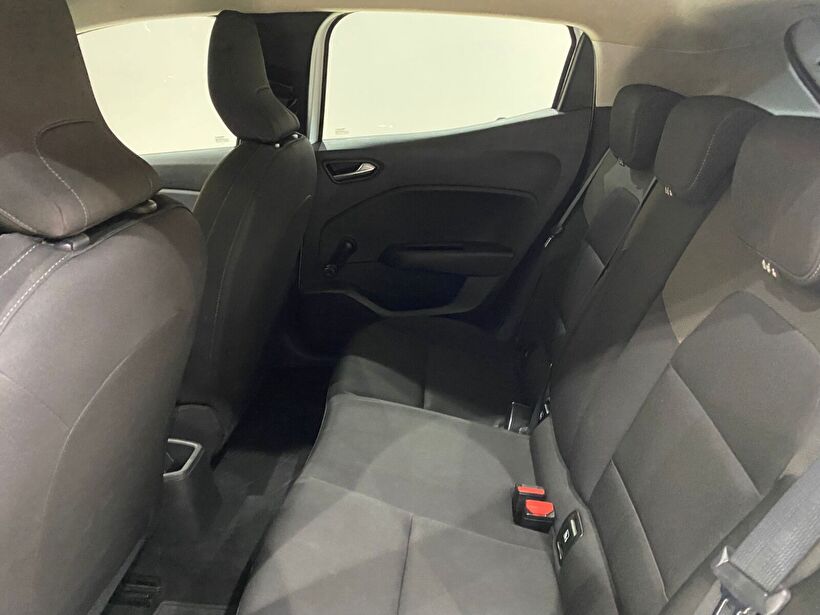 2021 Benzin Otomatik Renault Clio Beyaz Gürel Tasarım Aksesuar Otomotiv San. Tic. Ltd. Şti.