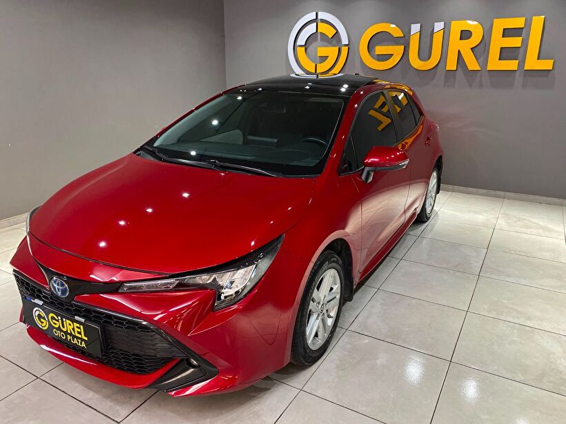 2022 Hybrid Otomatik Toyota Corolla Kırmızı Gürel Tasarım Aksesuar Otomotiv San. Tic. Ltd. Şti.