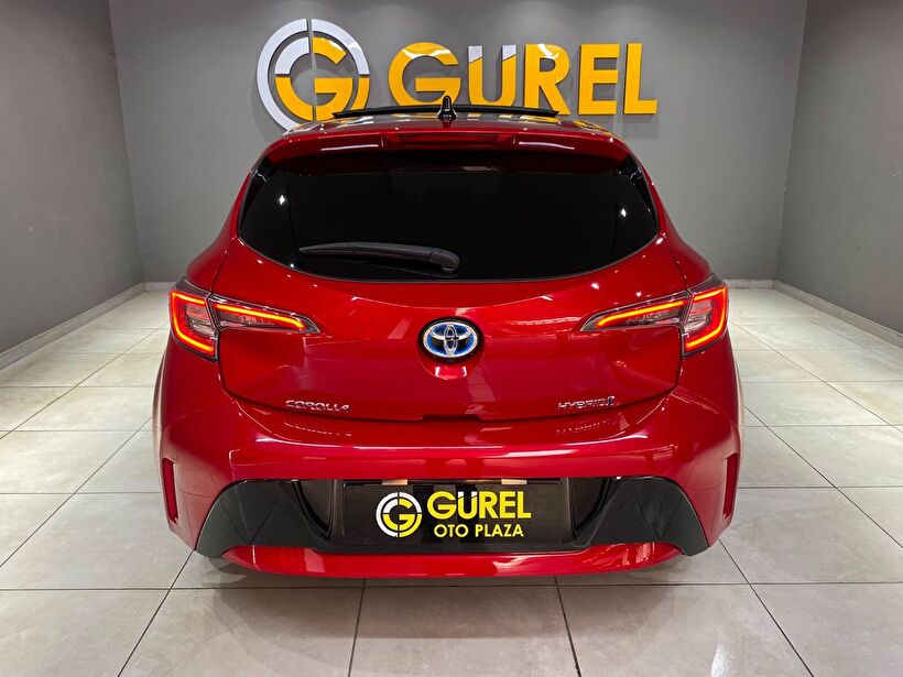 2022 Hybrid Otomatik Toyota Corolla Kırmızı Gürel Tasarım Aksesuar Otomotiv San. Tic. Ltd. Şti.