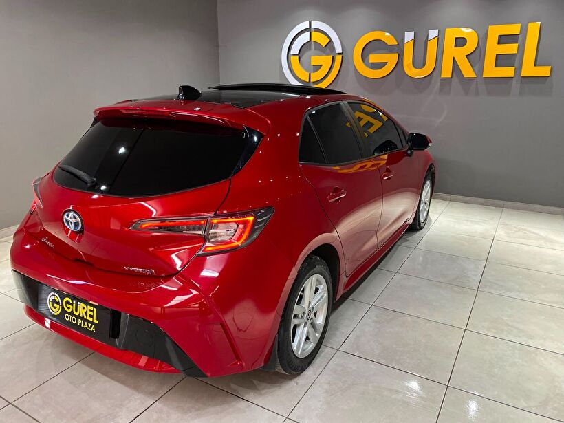 2022 Hybrid Otomatik Toyota Corolla Kırmızı Gürel Tasarım Aksesuar Otomotiv San. Tic. Ltd. Şti.