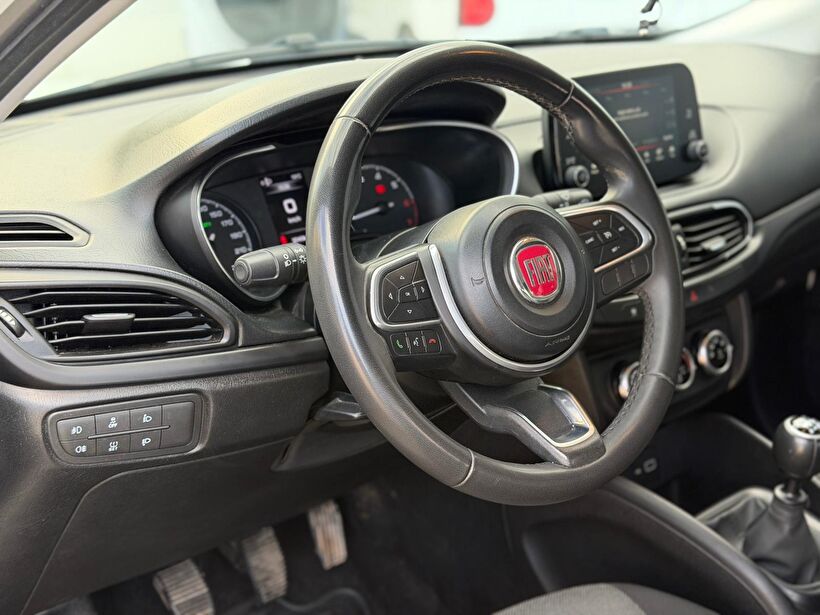 2022 Benzin + LPG Manuel Fiat Egea Beyaz Turmak Turizm Ticaret Ve San. Ltd. Şti.