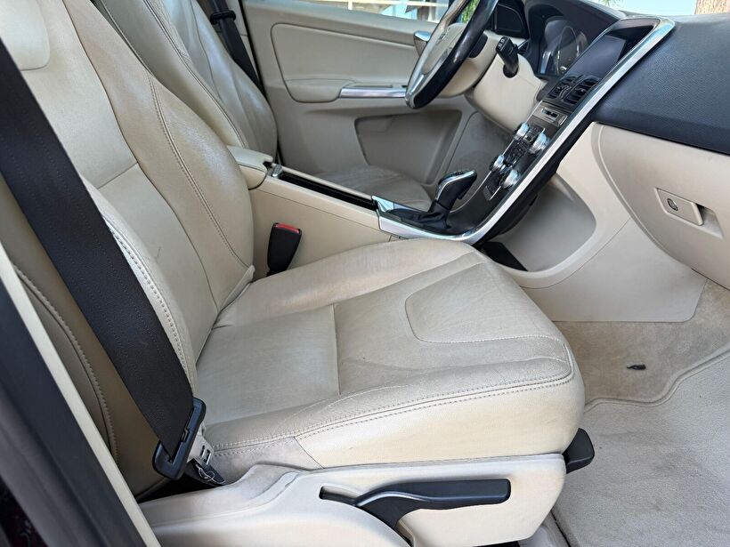 2015 Dizel Otomatik Volvo XC60 Siyah Turmak Turizm Ticaret Ve San. Ltd. Şti.