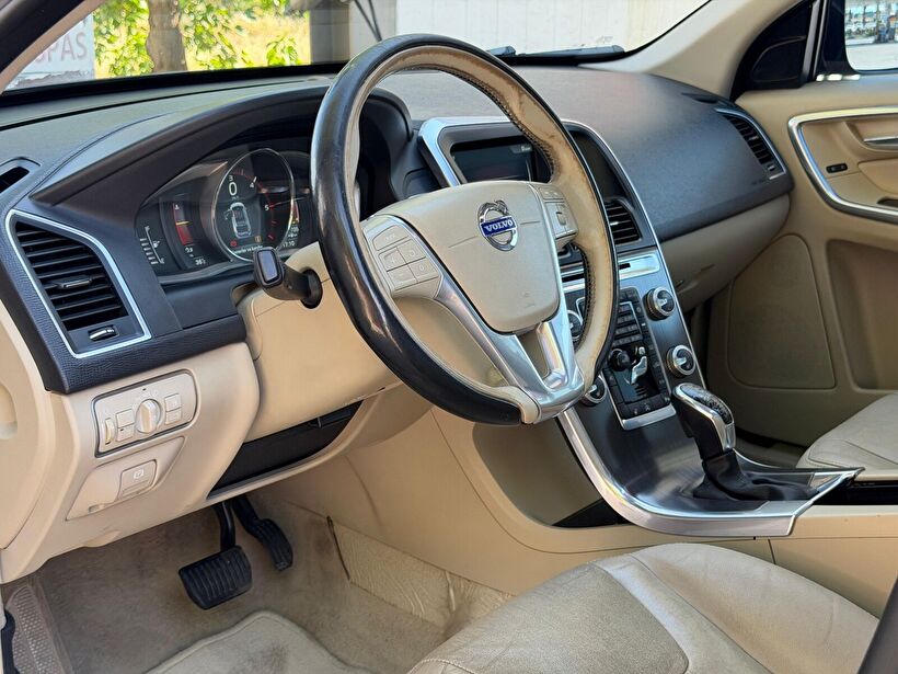 2015 Dizel Otomatik Volvo XC60 Siyah Turmak Turizm Ticaret Ve San. Ltd. Şti.