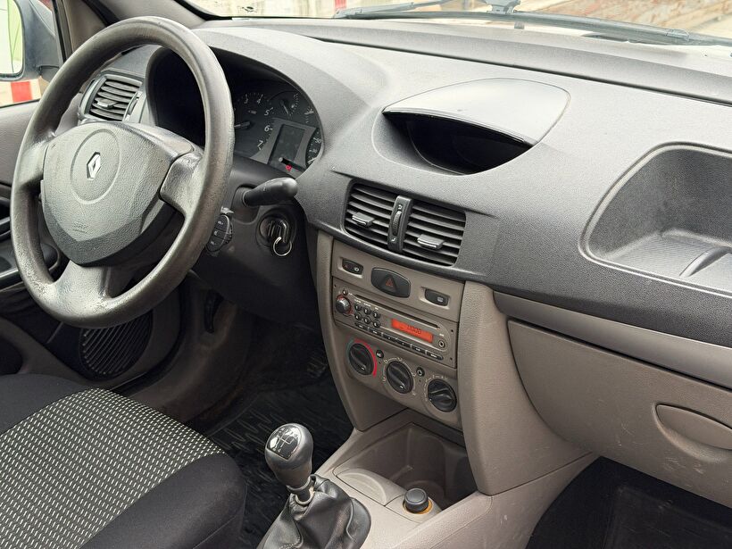 2011 Benzin + LPG Manuel Renault Symbol Gri Turmak Turizm Ticaret Ve San. Ltd. Şti.