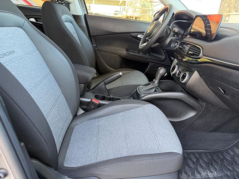 2025 Dizel Otomatik Fiat Egea Cross Gri Turmak Turizm Ticaret Ve San. Ltd. Şti.