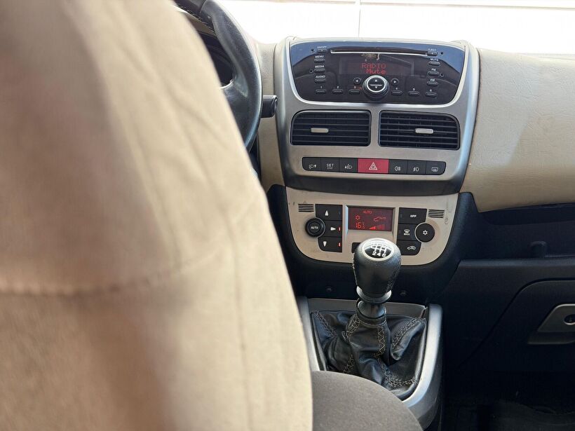 2012 Dizel Manuel Fiat Doblo Combi Siyah Turmak Turizm Ticaret Ve San. Ltd. Şti.