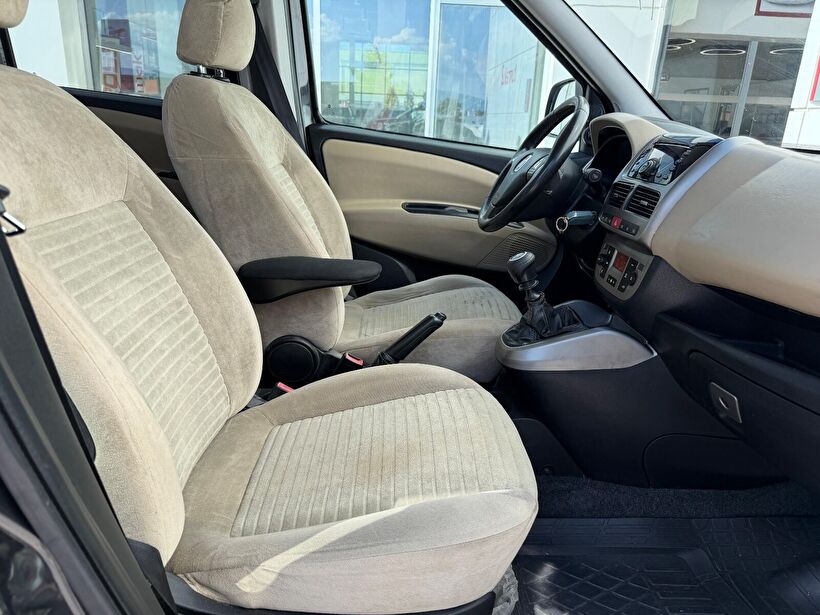 2012 Dizel Manuel Fiat Doblo Combi Siyah Turmak Turizm Ticaret Ve San. Ltd. Şti.