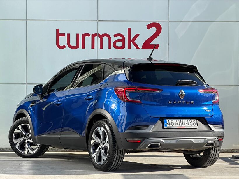 2021 MHEV Otomatik Renault Captur Lacivert Turmak Turizm Ticaret Ve San. Ltd. Şti.